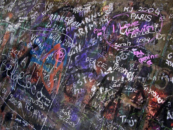 Parisian grafitti